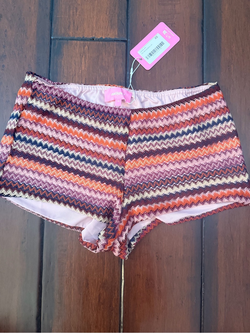 Edikted Pink zigzag stripe Knit Shorts